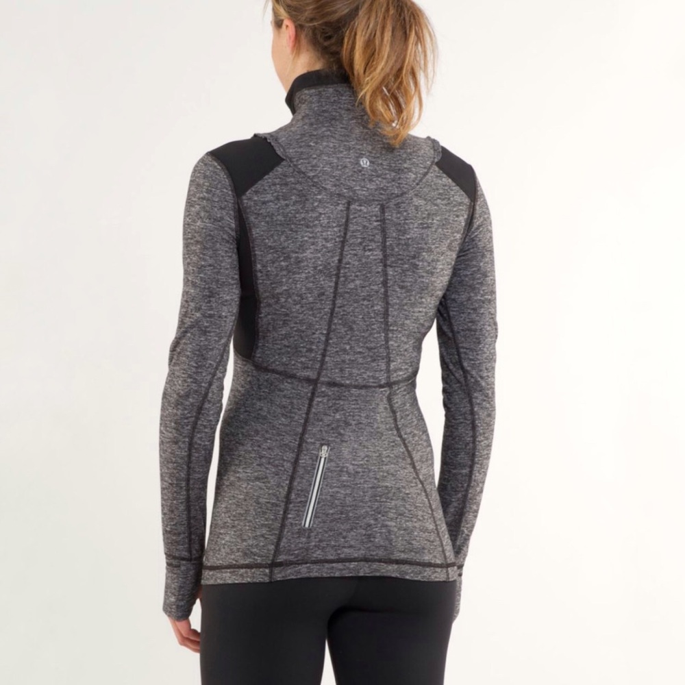 LULULEMON Run: Your Heart Out Pullover | Sz 6 - Picture 2 of 12